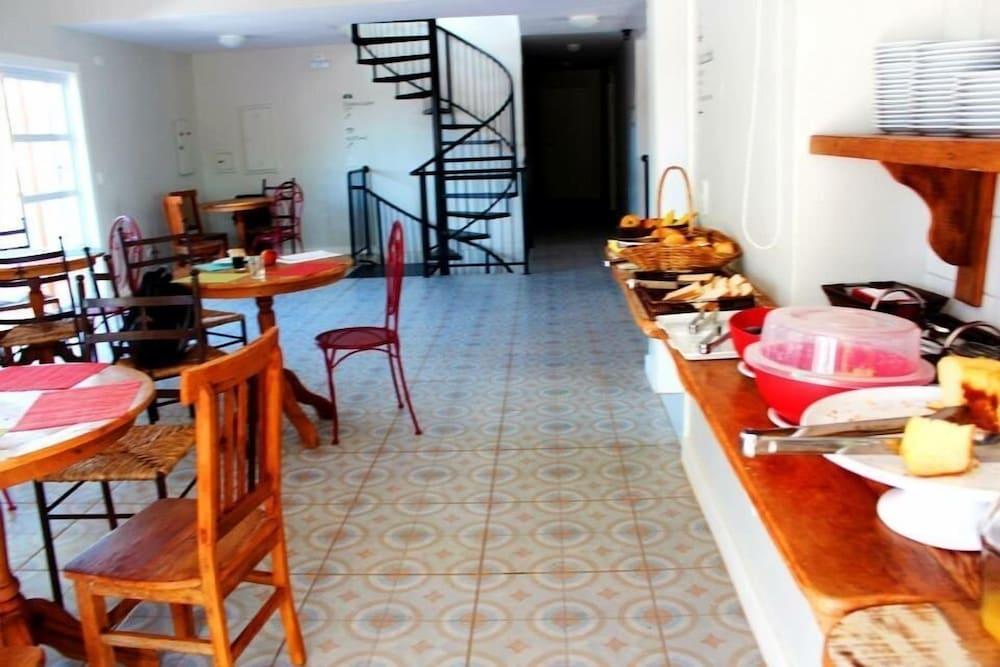 Hostel Poesia Фос-ду-Игуасу Экстерьер фото